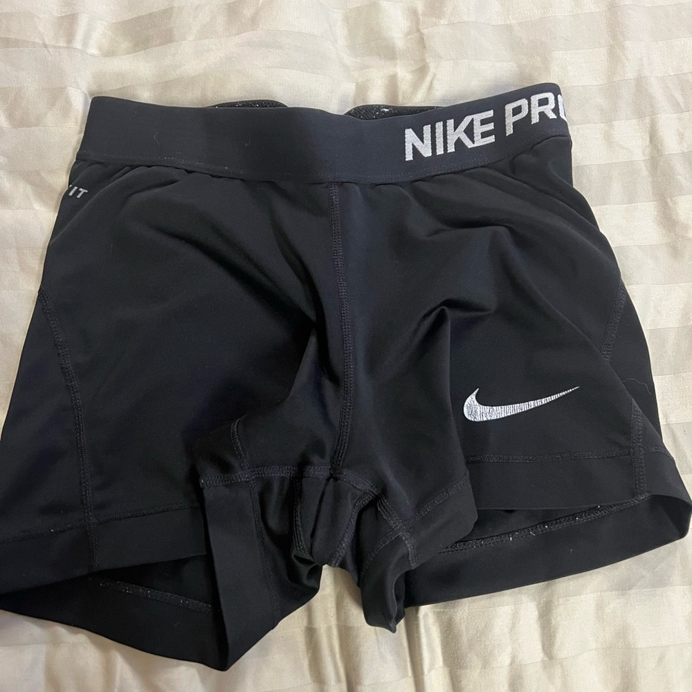 Nike pro